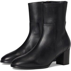 Stuart Weitzman $650 Babette Zip Bootie Black Calfskin Leather 60 Sz 9.5  NIB!